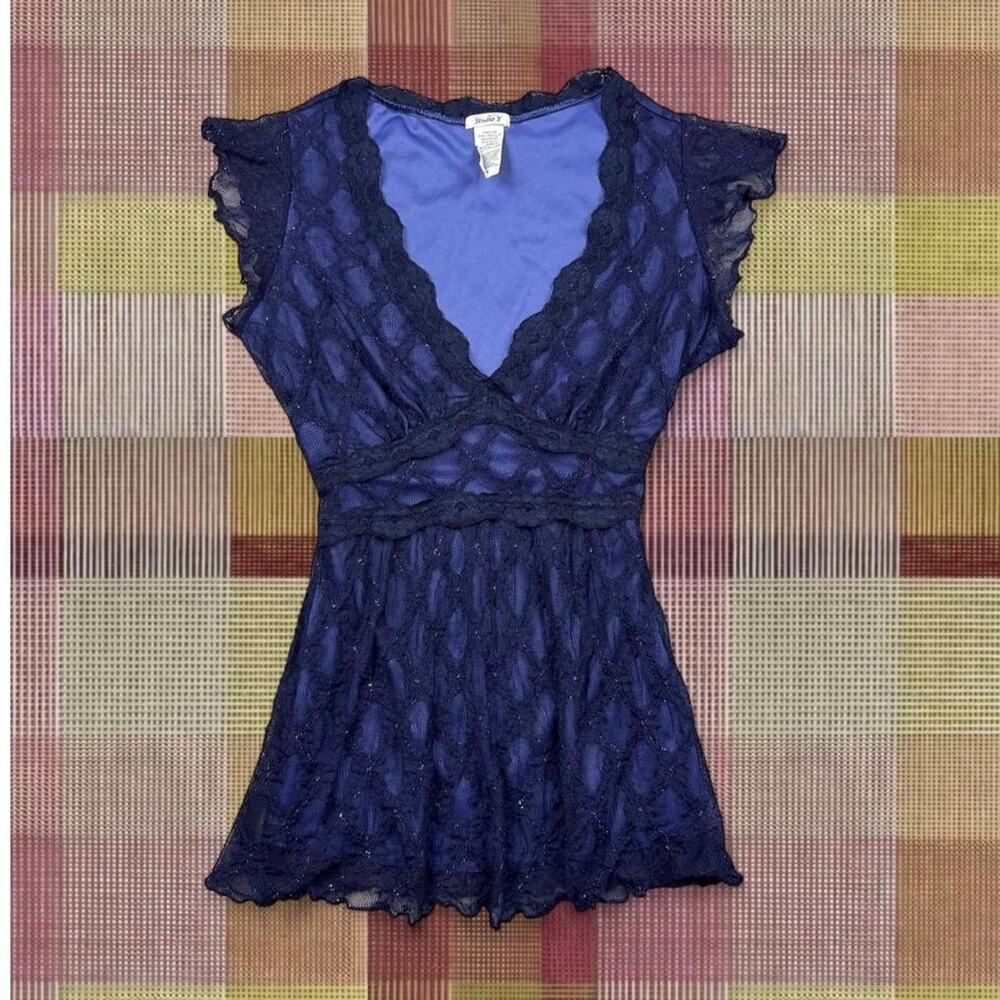 Vintage 2000’s Lace Fairy Top